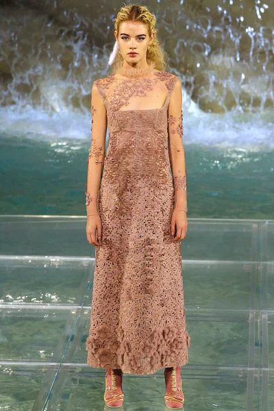 Look 20